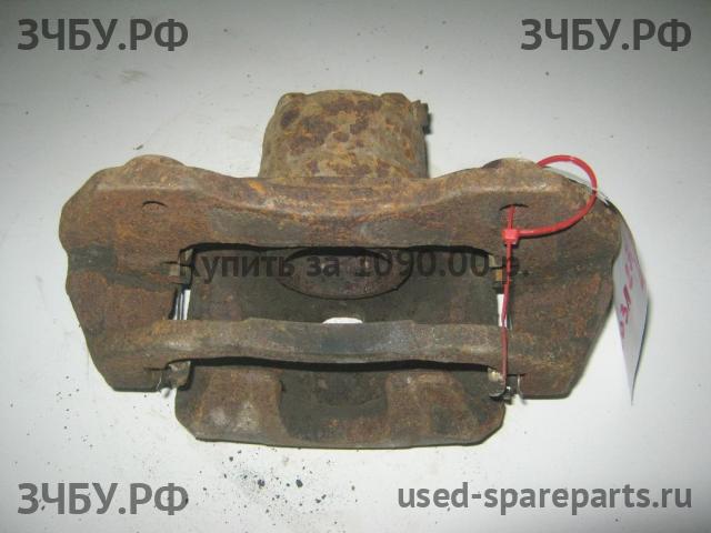 Mitsubishi Lancer 9 [CS/Classic] Суппорт передний правый (в сборе со скобой)