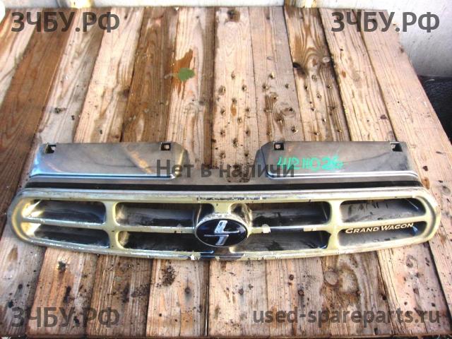 Subaru Legacy Outback 1 (B11) Решетка радиатора