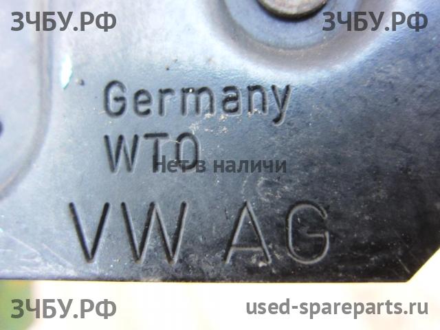 Volkswagen Polo 4 (9N) Замок капота