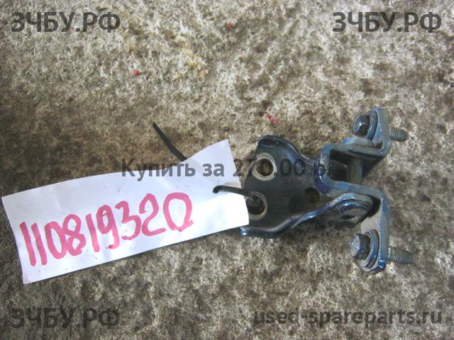 Mitsubishi Lancer 9 [CS/Classic] Петля двери задней левой