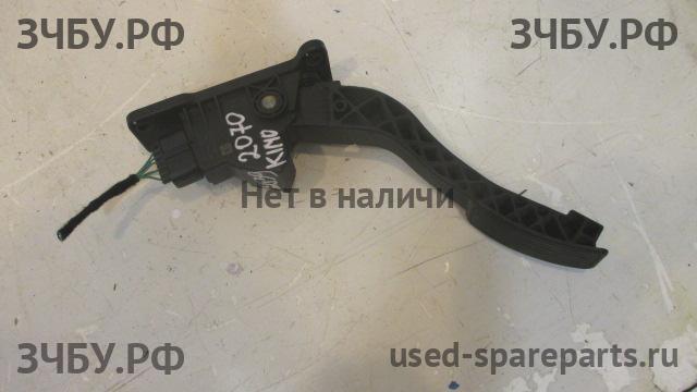 Chery Kimo S12 (A113) Педаль газа