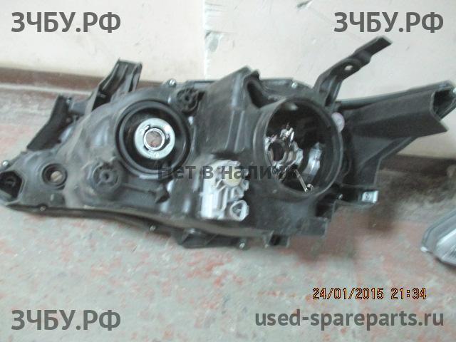 Toyota Camry 7 (V50) Фара правая