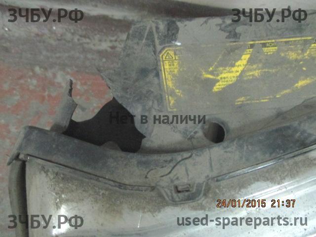 Mitsubishi Pajero/Montero 4 Фара левая