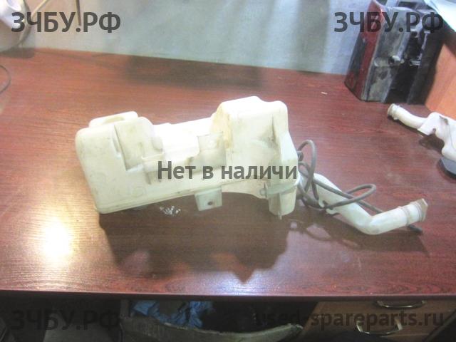 Mitsubishi Colt 6 (Z30) Бачок омывателя лобового стекла