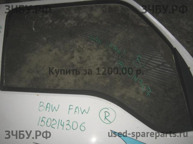 FAW 1041 Стекло двери передней правой