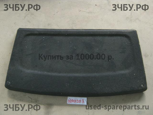 Volkswagen Golf 4 Полка задняя