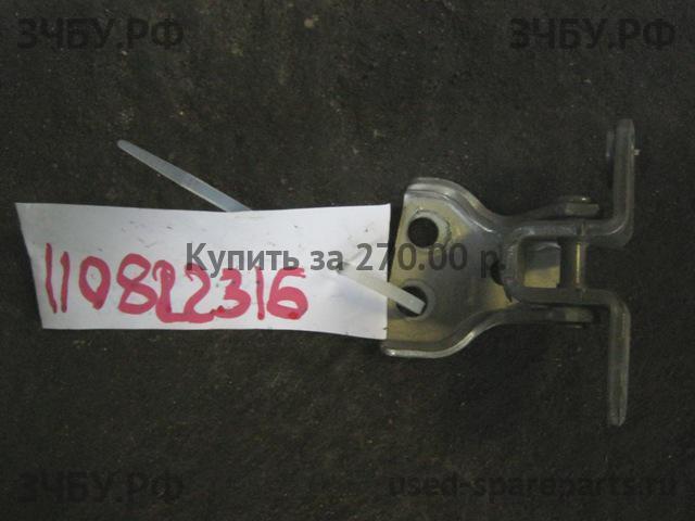 Mitsubishi Pajero/Montero 4 Петля двери задней левой