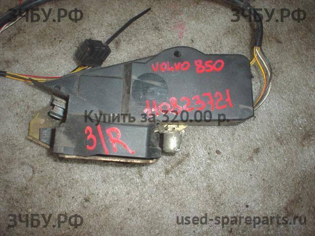 Volvo 850 Замок двери задней правой