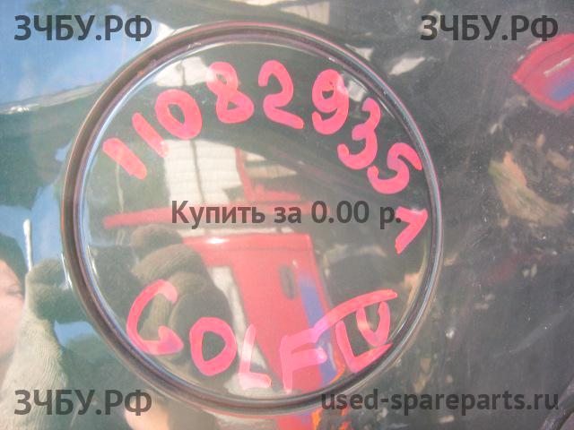 Volkswagen Golf 4 Лючок бензобака
