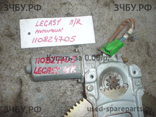 Subaru Legacy 4 (B13) Моторчик стеклоподъёмника передний правый