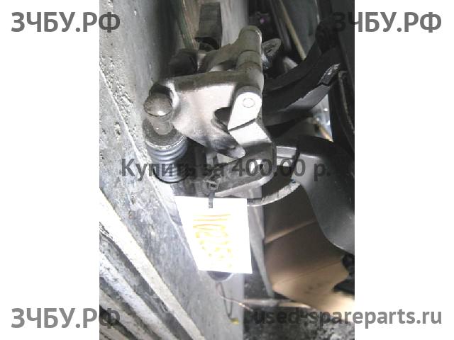 Porsche Cayenne 1 (955/957) Петля двери багажника