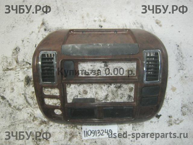 FAW 1041 Накладка декоративная на торпедо