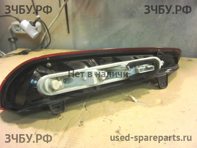 Ford Focus 2 Фонарь правый