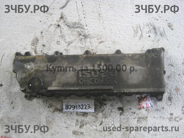Isuzu NQR 71P Крышка головки блока (клапанная)