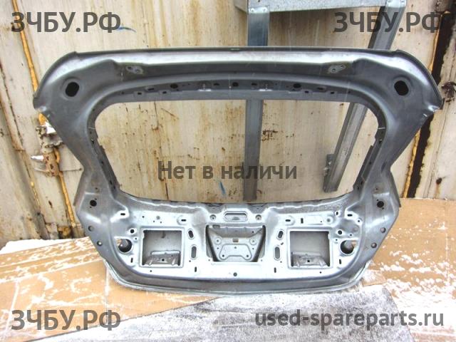 Opel Astra J Дверь багажника