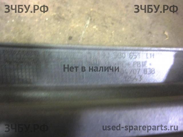 Opel Zafira A Планка под фару левая