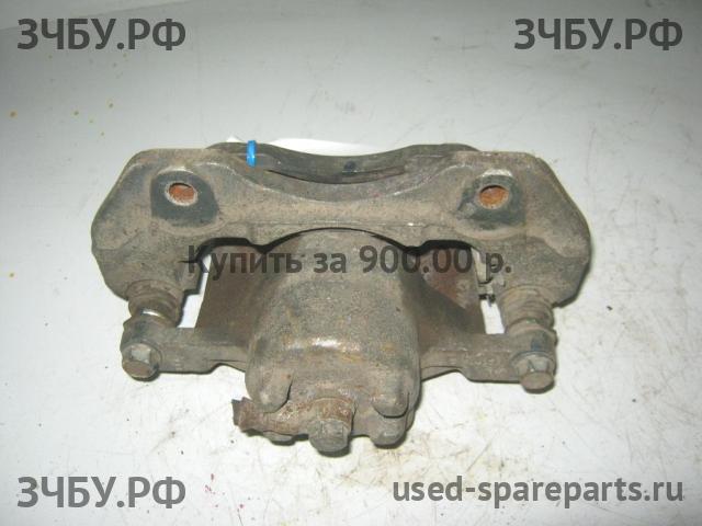 Mitsubishi Lancer 9 [CS/Classic] Суппорт передний правый (в сборе со скобой)