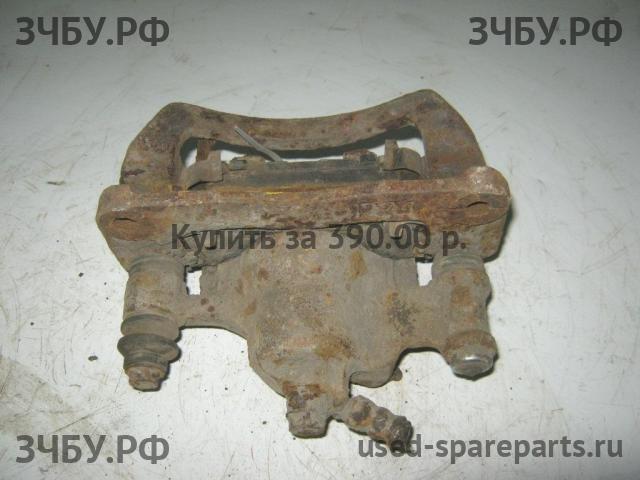 Subaru Legacy 1 (B10) Суппорт задний правый (в сборе со скобой)