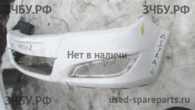 Opel Astra H Бампер передний