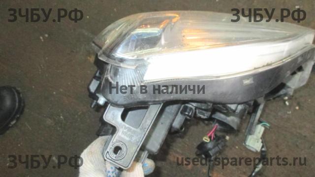 Nissan X-Trail 2 (T31) Фара левая