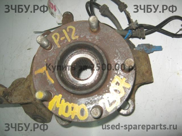 Nissan Primera P12 Кулак поворотный передний левый (со ступицей)