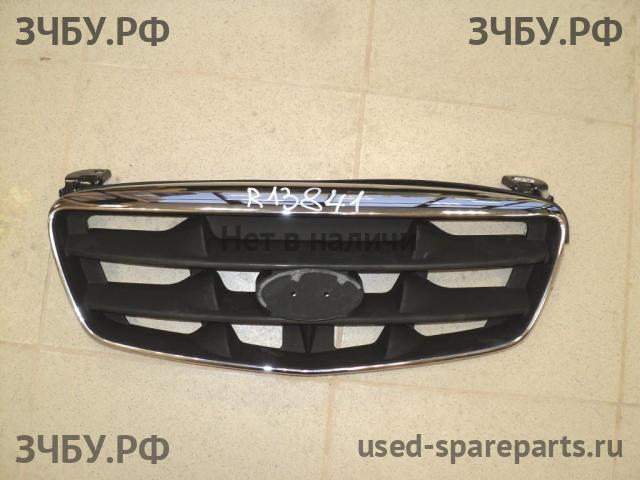 Hyundai Elantra 1 Решетка радиатора