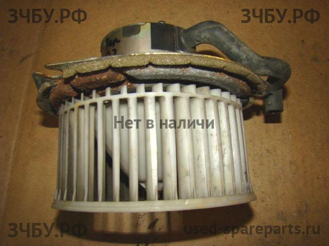 Nissan Terrano 1 /Pathfinder 1 (WD21) Моторчик печки