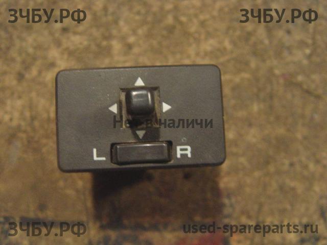 Nissan Terrano 1 /Pathfinder 1 (WD21) Кнопка регулировки зеркала