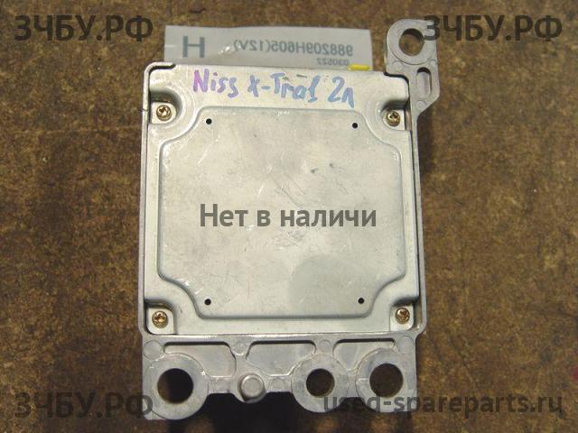 Nissan X-Trail 1 (T30) Блок управления AirBag (блок активации SRS)