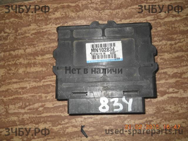 Mitsubishi Pajero/Montero 3 Блок управления ABS