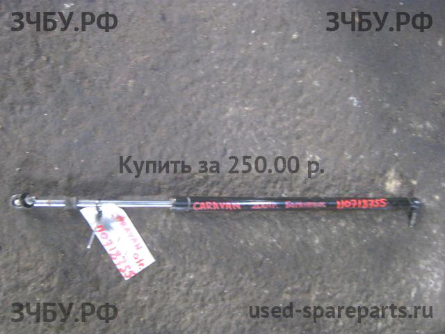 Chrysler Voyager/Caravan 4 Амортизатор крышки багажника