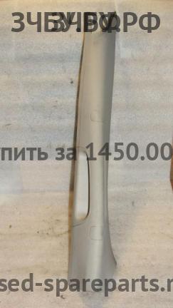 Jeep Grand Cherokee 3 Накладка стойки передней правой