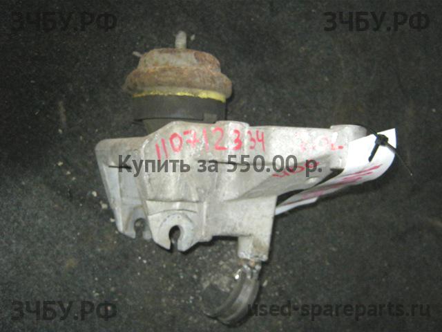 Peugeot 406 Опора двигателя