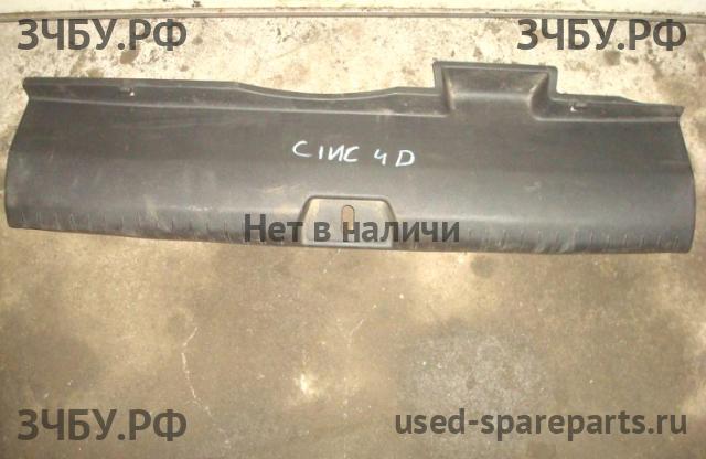 Honda Civic 8 (4D) Обшивка салона