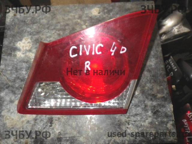 Honda Civic 8 (4D) Фонарь правый