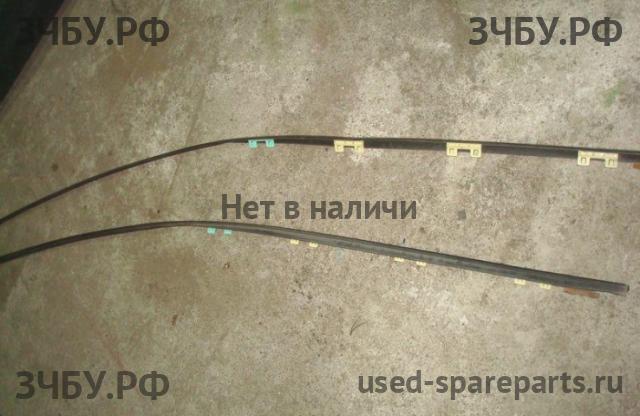 Honda Civic 8 (4D) Молдинг крыши левый