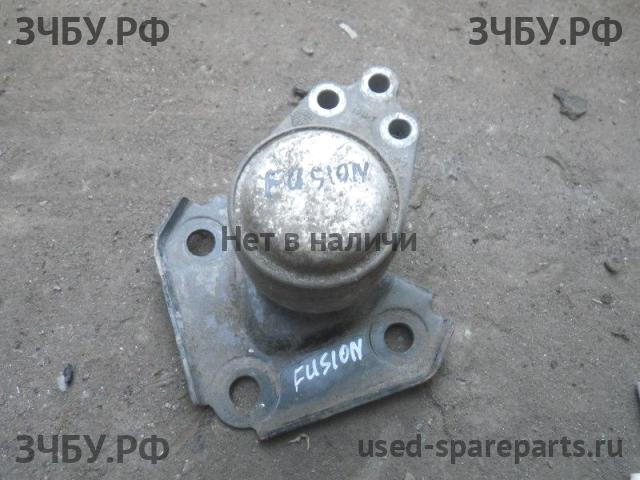 Ford Fusion Опора двигателя