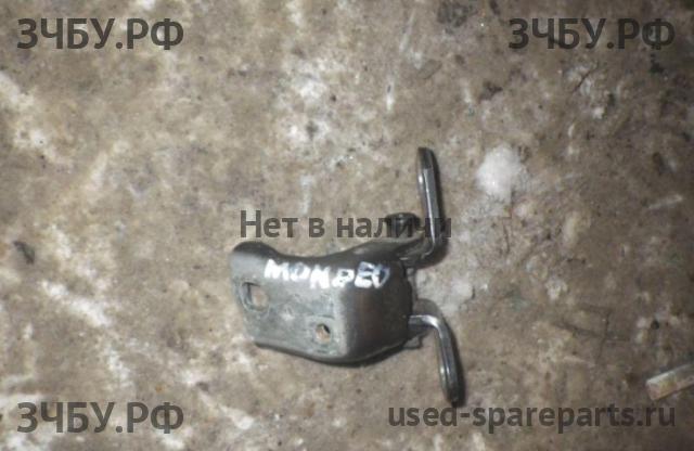 Ford Mondeo 3 Петля двери