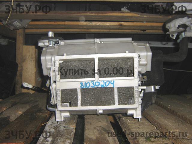 Mitsubishi Pajero/Montero 4 Корпус отопителя (корпус печки)