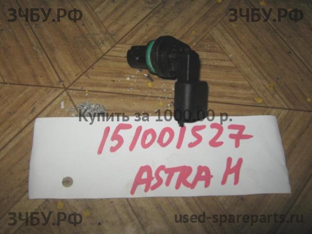 Opel Astra H Датчик положения распредвала