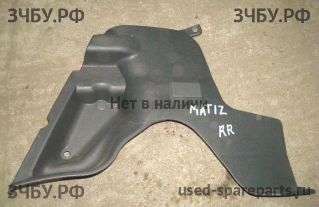Daewoo Matiz 2 Обшивка багажника