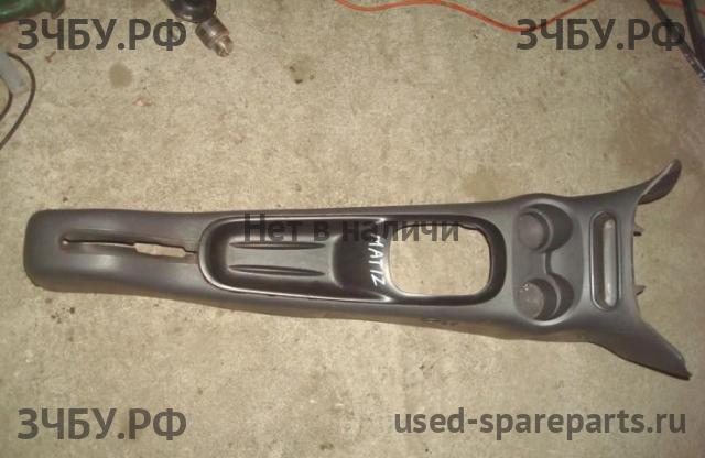 Daewoo Matiz 2 Консоль между сиденьями (Подлокотник)