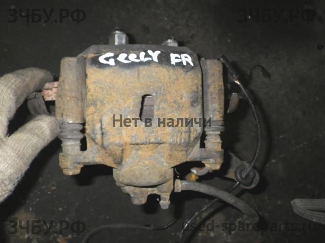 Geely MK Суппорт передний правый (в сборе со скобой)