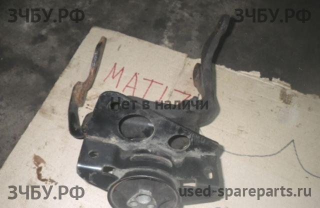 Daewoo Matiz 2 Опора двигателя