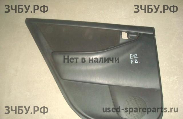 Toyota Corolla (E12) Обшивка двери задней левой