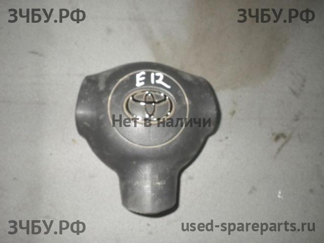 Toyota Corolla (E12) Подушка безопасности водителя (в руле)