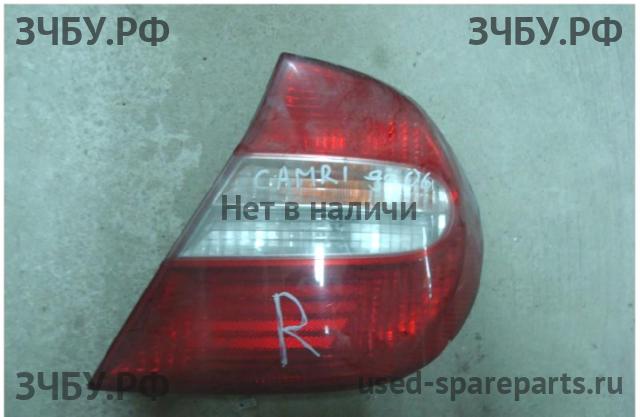 Toyota Camry 5 (V30) Фонарь правый