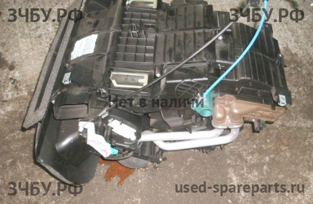 Renault Sandero 1 Радиатор отопителя