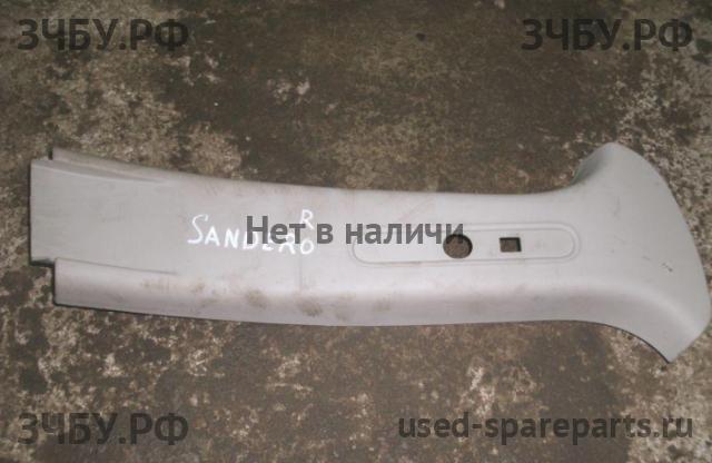 Renault Sandero 1 Обшивка салона