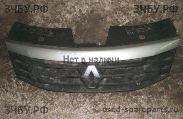 Renault Sandero 1 Решетка радиатора
